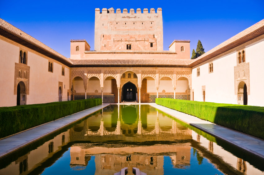 Un reprezentant autorizat al unui agent autorizat al Alhambra din Granada Spania